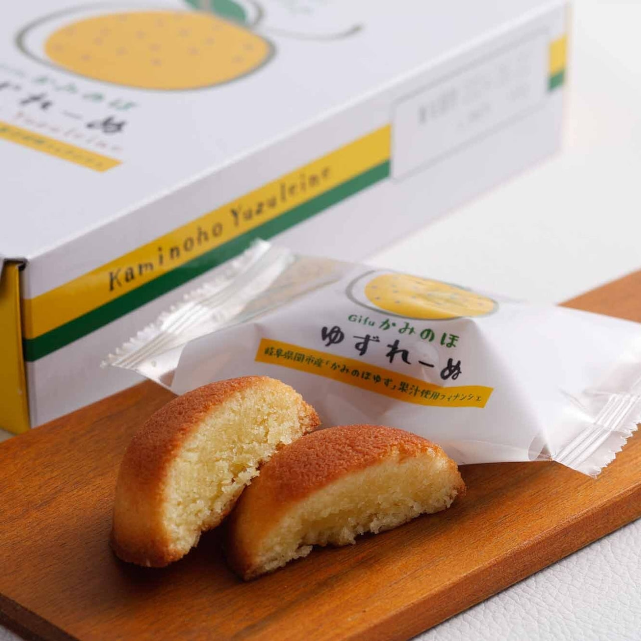 ゆずれーぬ(4個入)(岐阜県関市産「かみのほゆず」果汁使用フイナンシェ)(19298)